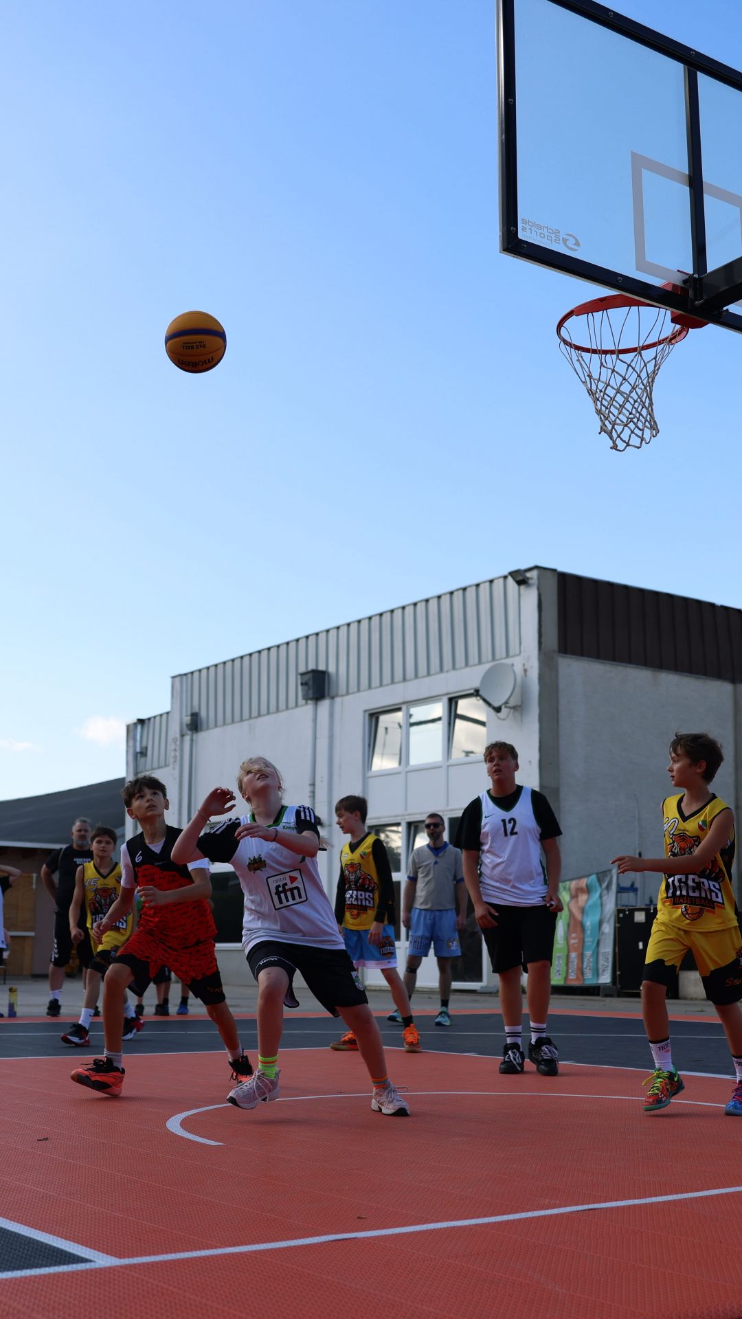 Outdoor Basketballcourt